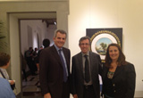 Алессандро и Элизабетта с доктором Ферруччио Феррагамо на выставке «Алхимия цвета» Флоренция 2013